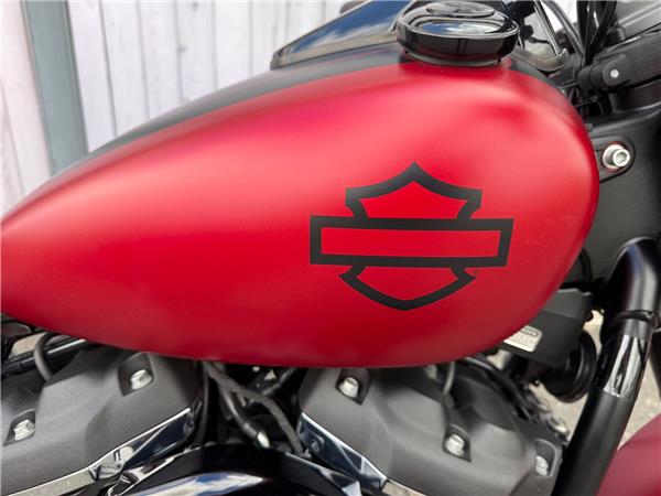 2019 HARLEY-DAVIDSON SOFTAIL FXFBS FAT BOB 114