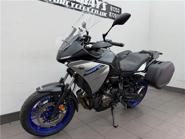 2025 YAMAHA TRACER 7 GT
