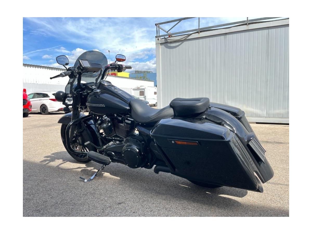 2017 Harley-Davidson Touring Road King Special FLHRXS