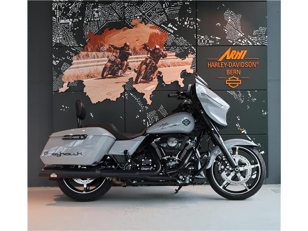 2024 harley-davidson FLHX Street Glide Black Finish 117
