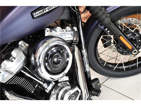 2025 HARLEY-DAVIDSON STREET BOB