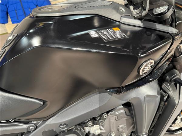 2024 YAMAHA MT-09 Y-AMT