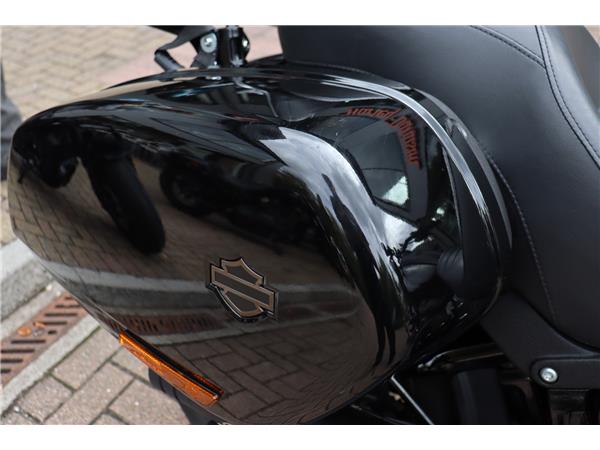 2022 HARLEY-DAVIDSON LOW RIDER ST