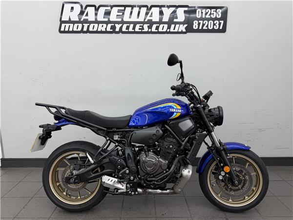2025 YAMAHA XSR700
