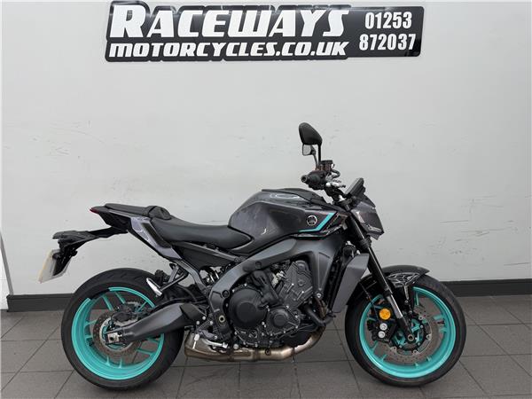 2024 YAMAHA MT-09 Y-AMT