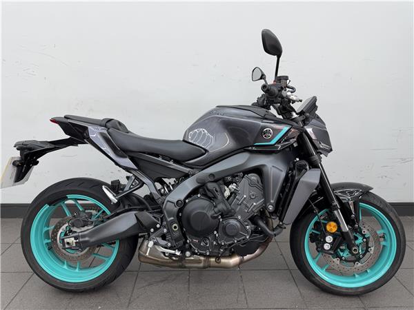 2024 YAMAHA MT-09 Y-AMT