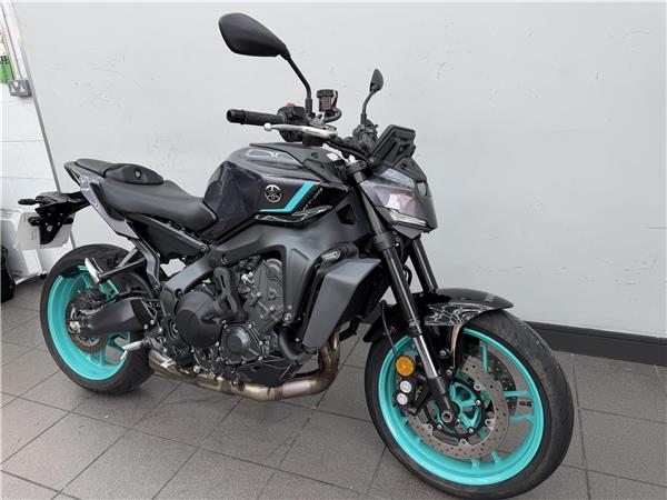 2024 YAMAHA MT-09 Y-AMT