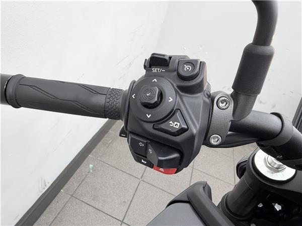 2024 YAMAHA MT-09 Y-AMT