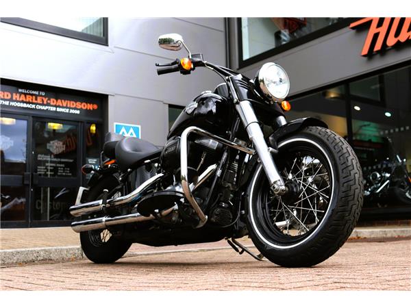 2015 HARLEY-DAVIDSON SOFTAIL FLS SLIM