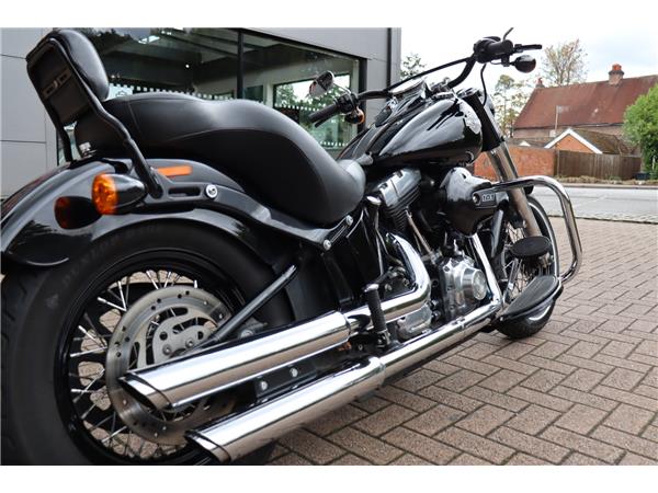 2015 HARLEY-DAVIDSON SOFTAIL FLS SLIM