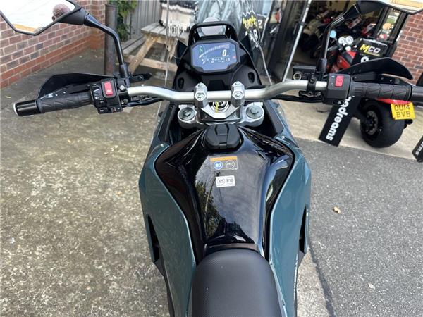 2026 KAWASAKI KLE500 SE