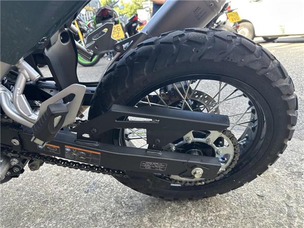 2026 KAWASAKI KLE500 SE