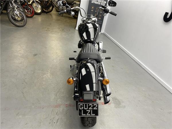 2021 Harley-Davidson Softail Standard