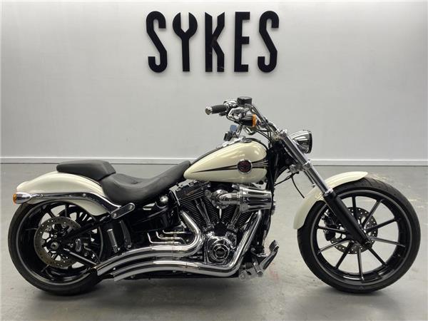 2015 Harley-Davidson Breakout