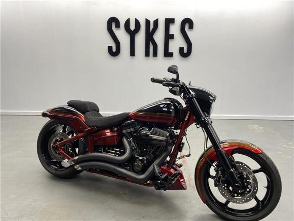 2017 Harley-Davidson CVO Pro Street Breakout