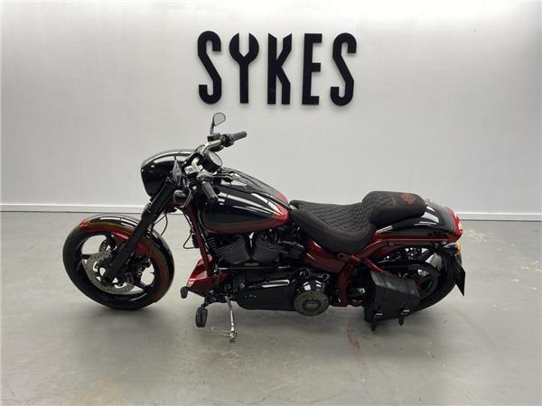 2017 Harley-Davidson CVO Pro Street Breakout