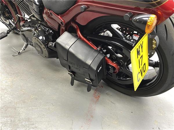 2017 Harley-Davidson CVO Pro Street Breakout