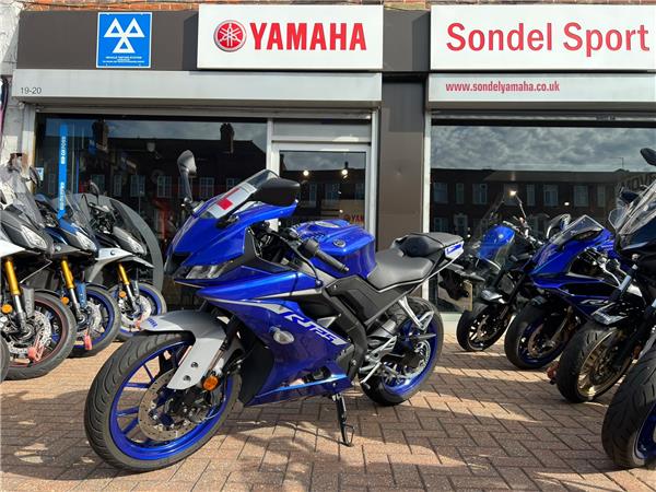 YAMAHA R125