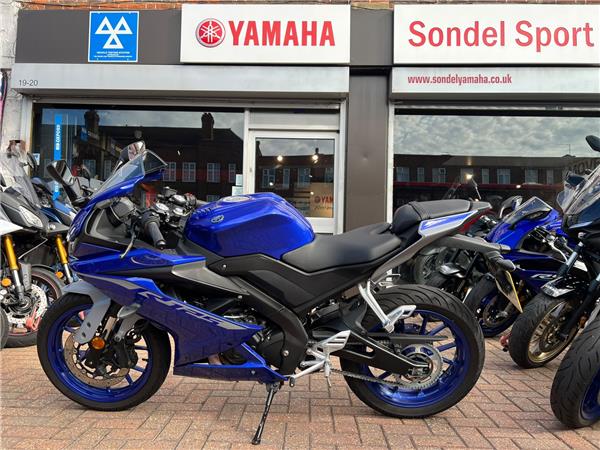 YAMAHA R125