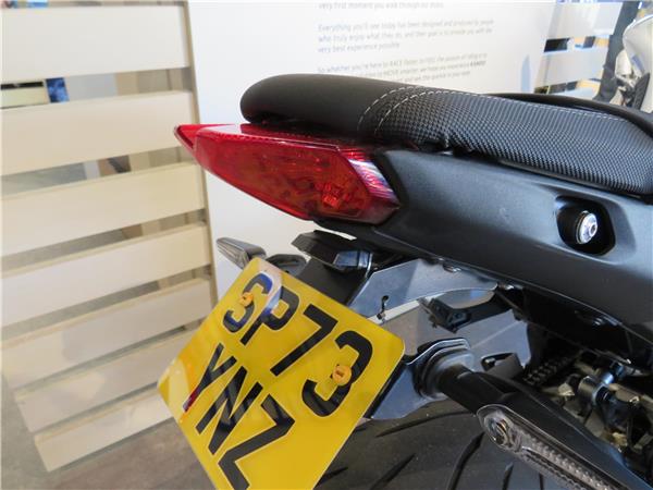 YAMAHA MT-09 SP