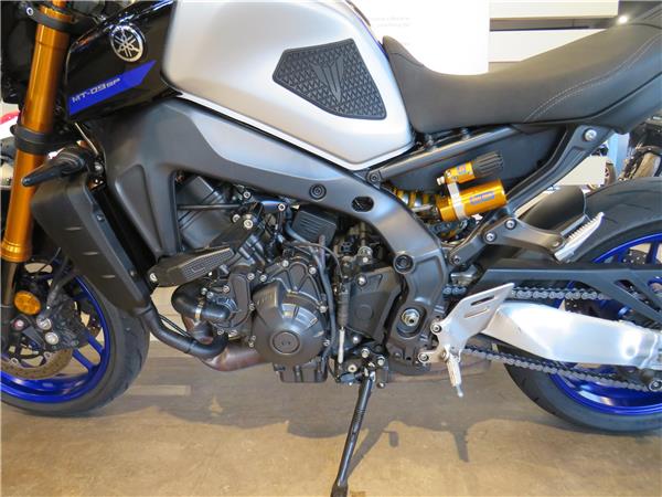 YAMAHA MT-09 SP