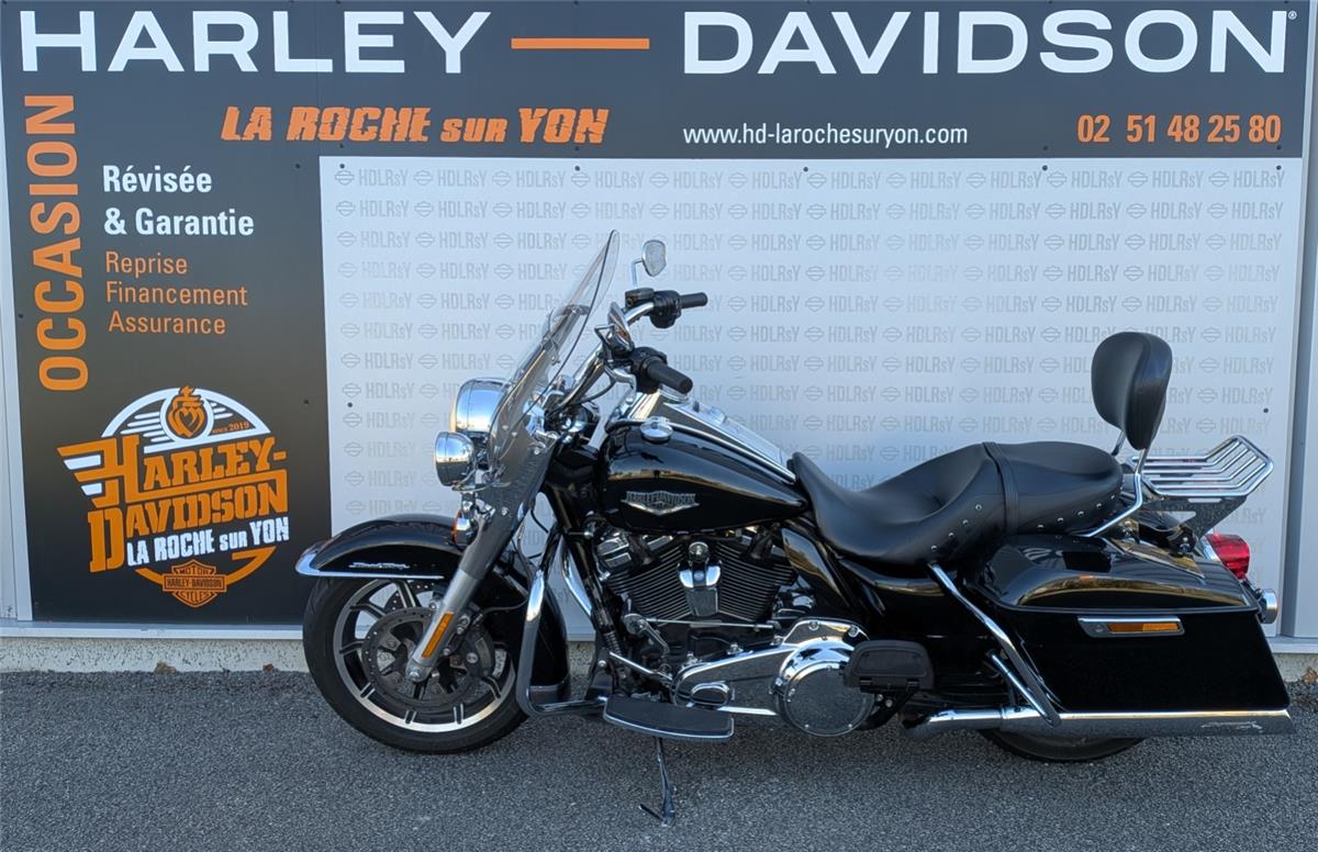 2019 HARLEY-DAVIDSON ROAD KING