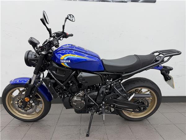 2025 YAMAHA XSR700