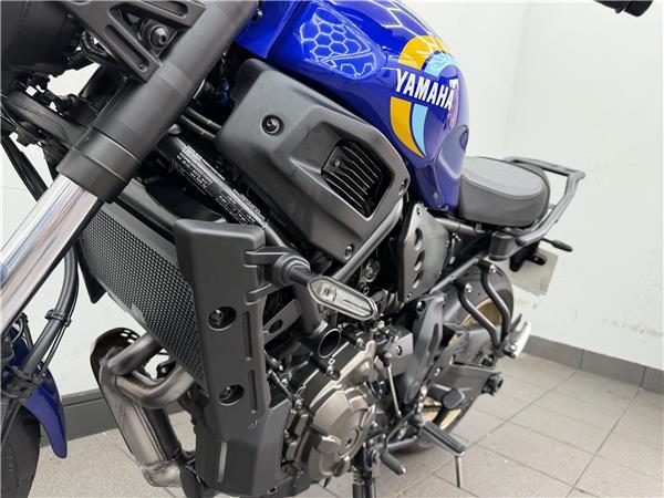2025 YAMAHA XSR700
