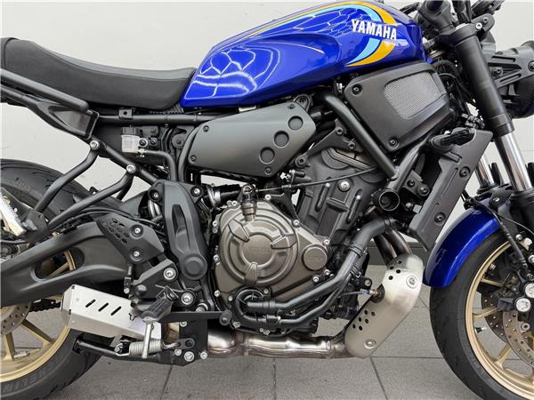 2025 YAMAHA XSR700