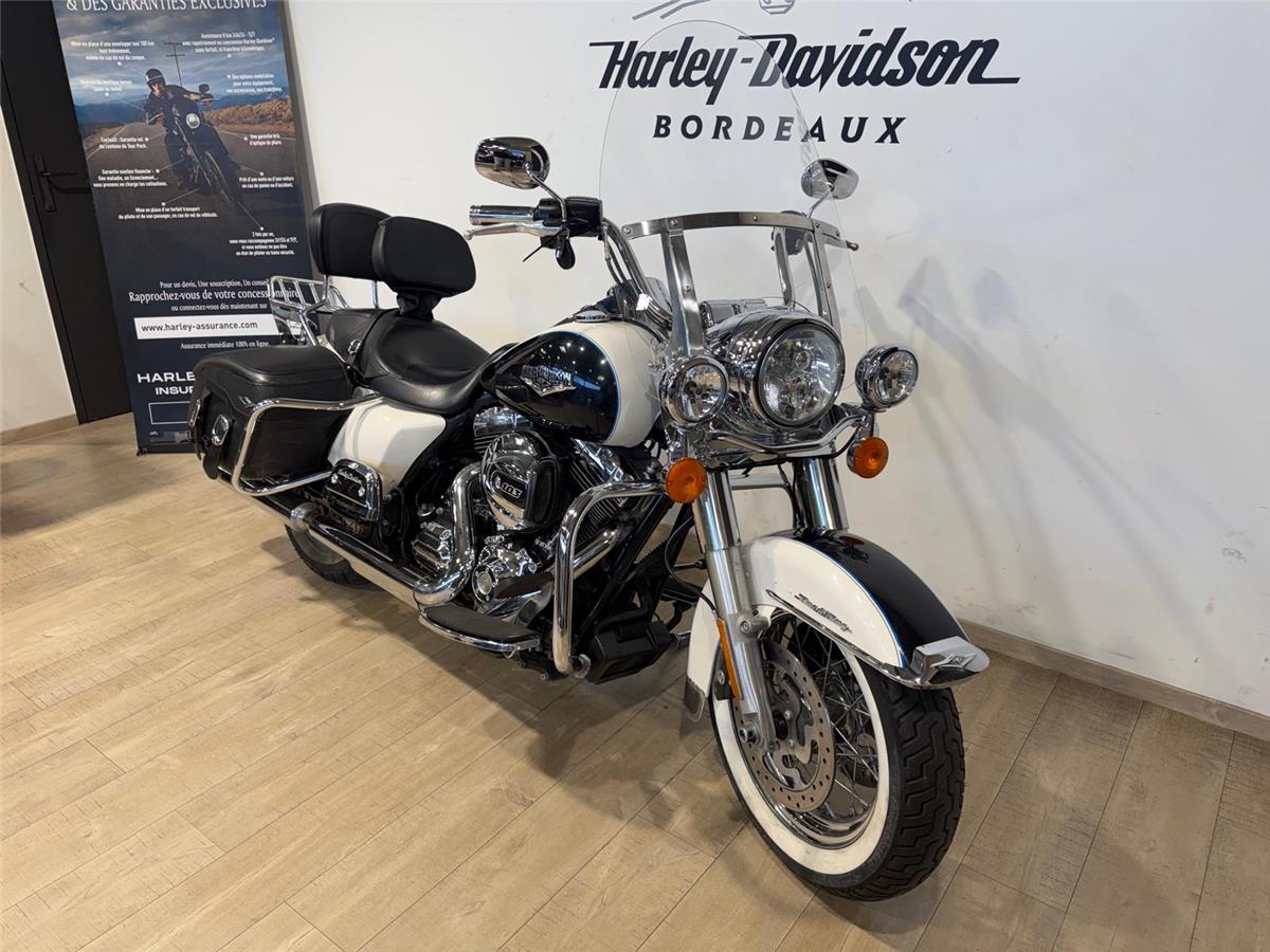 2014 HARLEY-DAVIDSON ROAD KING