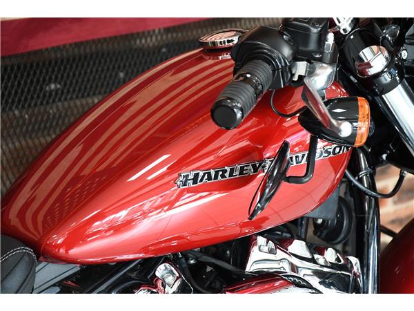 2018 HARLEY-DAVIDSON BREAKOUT 114
