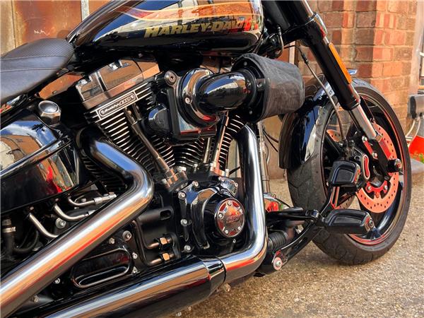 2017 Harley-Davidson CVO