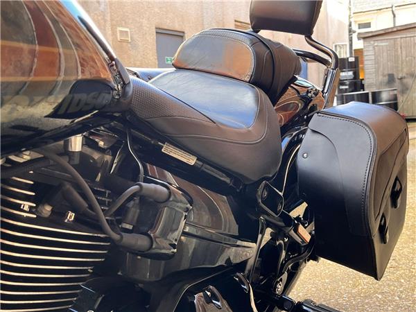2017 Harley-Davidson CVO