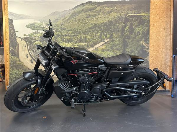 SPORTSTER S 