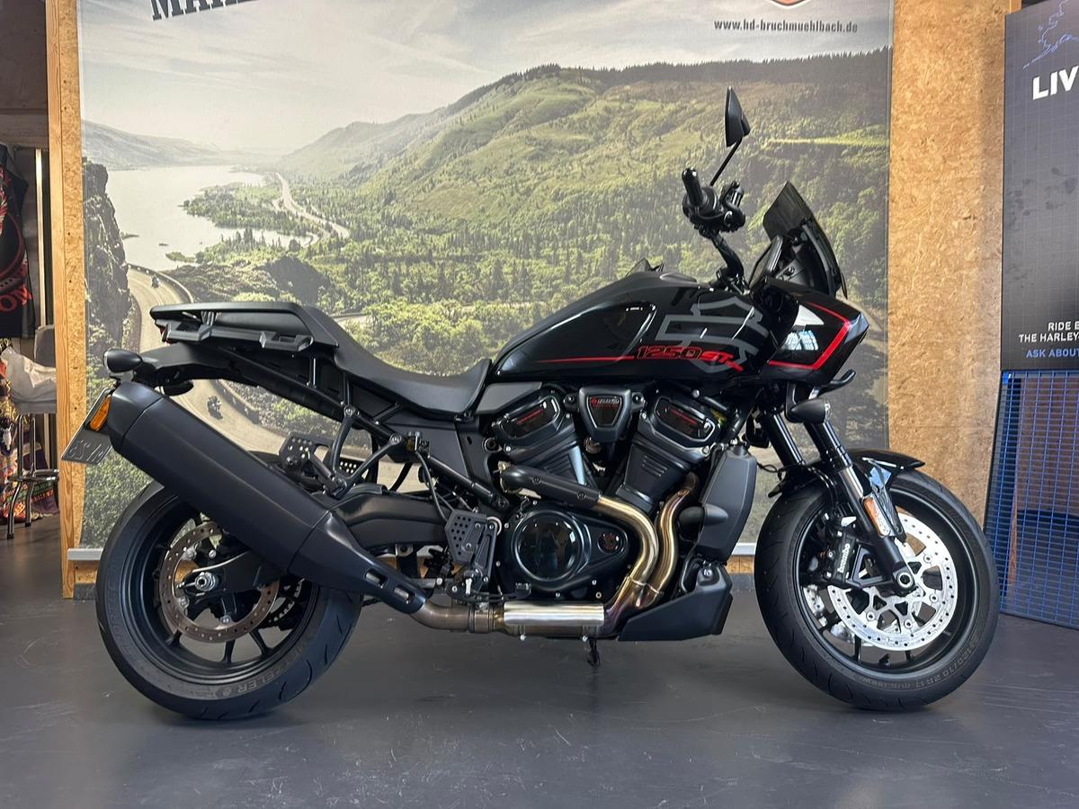 Pan America 1250 ST 