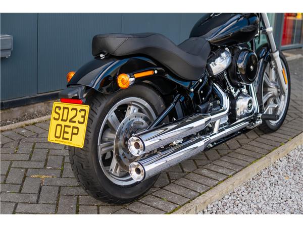 2022 Harley-Davidson Softail Standard