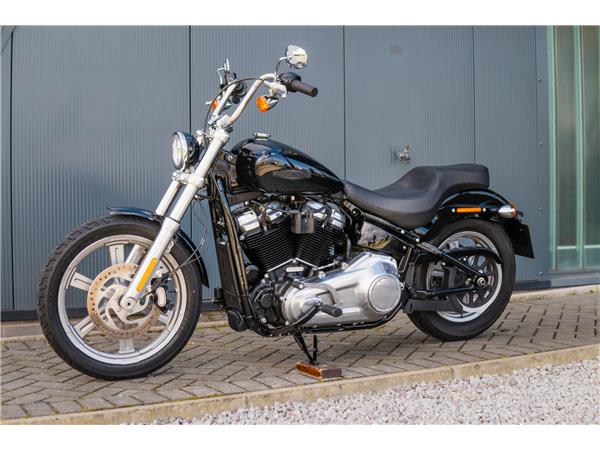 2022 Harley-Davidson Softail Standard