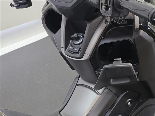 2026 YAMAHA NMAX 155