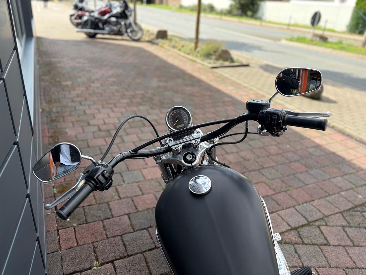 XL 1200 CB Custom Sportster 