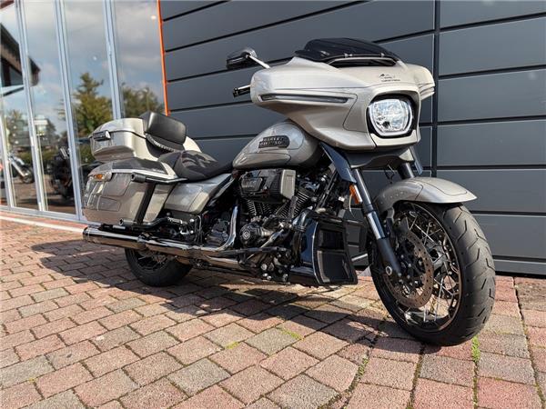 FLHXSE CVO STREET GLIDE Jekill & Hyde Fused Ape