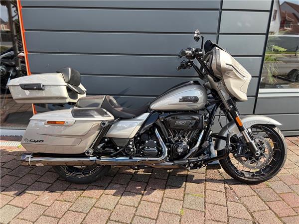 FLHXSE CVO STREET GLIDE Jekill & Hyde Fused Ape