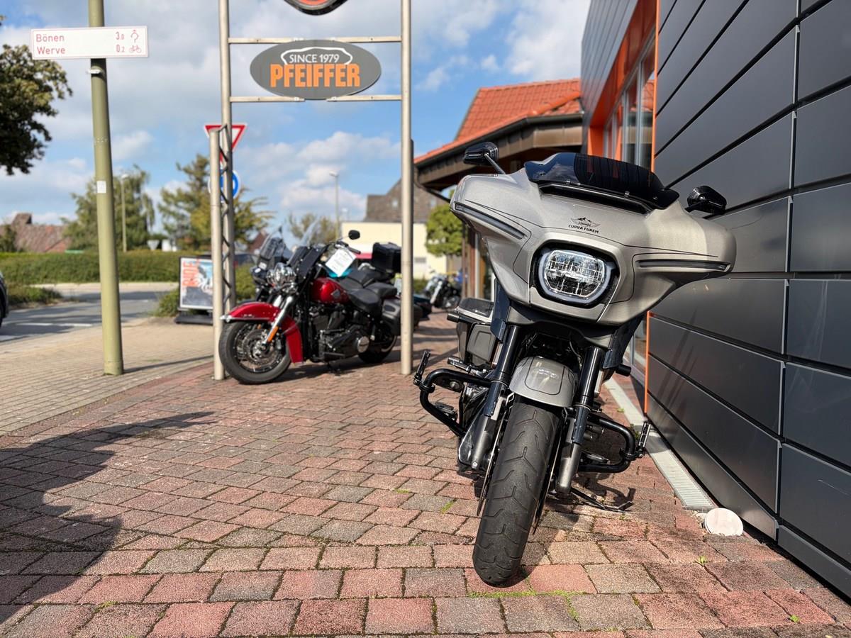 FLHXSE CVO STREET GLIDE Jekill & Hyde Fused Ape