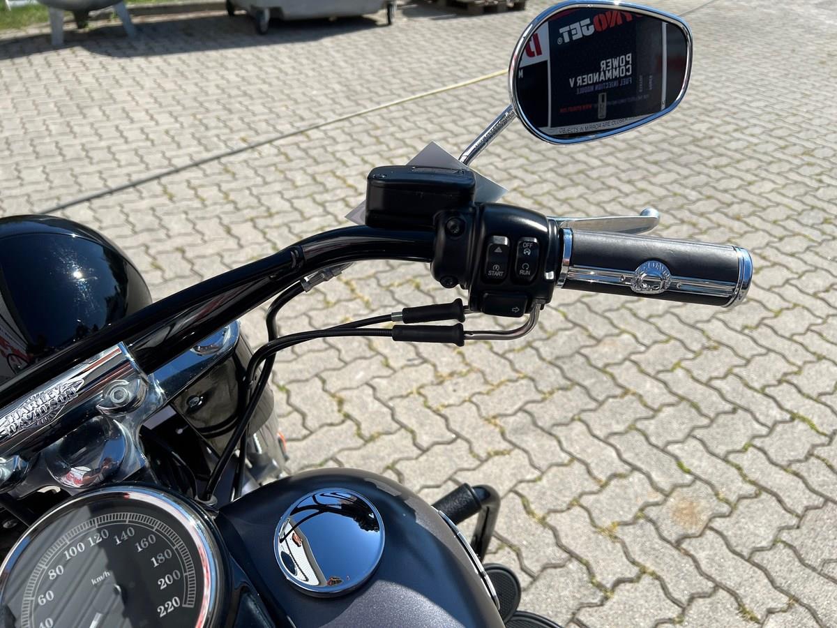 FS2 Softail Slim 