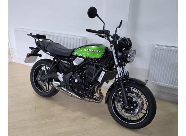 Kawasaki Z650RS