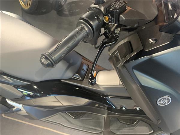 2025 YamahaN-Max 125, Only 290m from new Yamaha warranty till May 2028 !