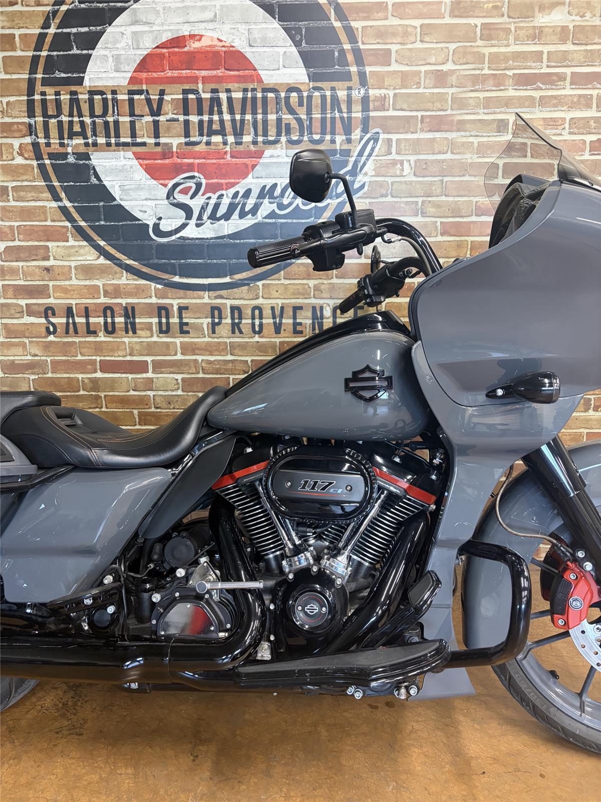 2017 HARLEY-DAVIDSON ROAD GLIDE