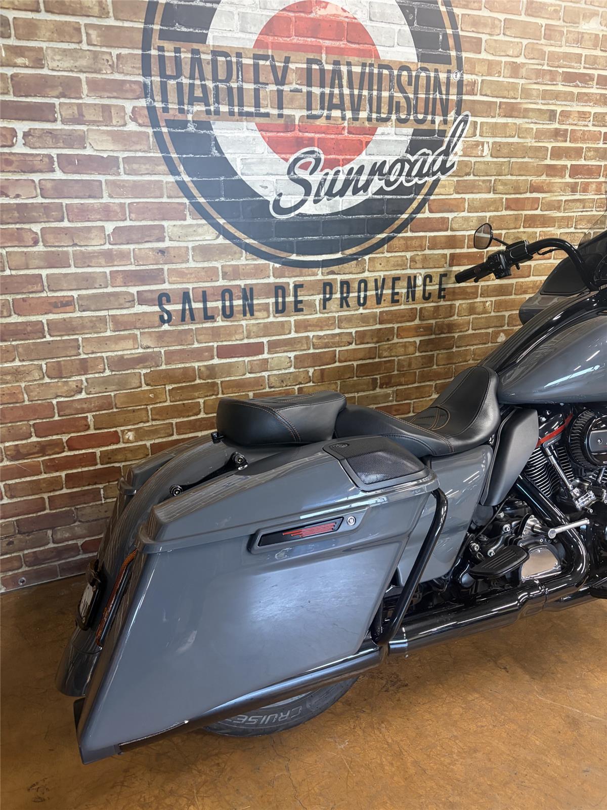 2017 HARLEY-DAVIDSON ROAD GLIDE