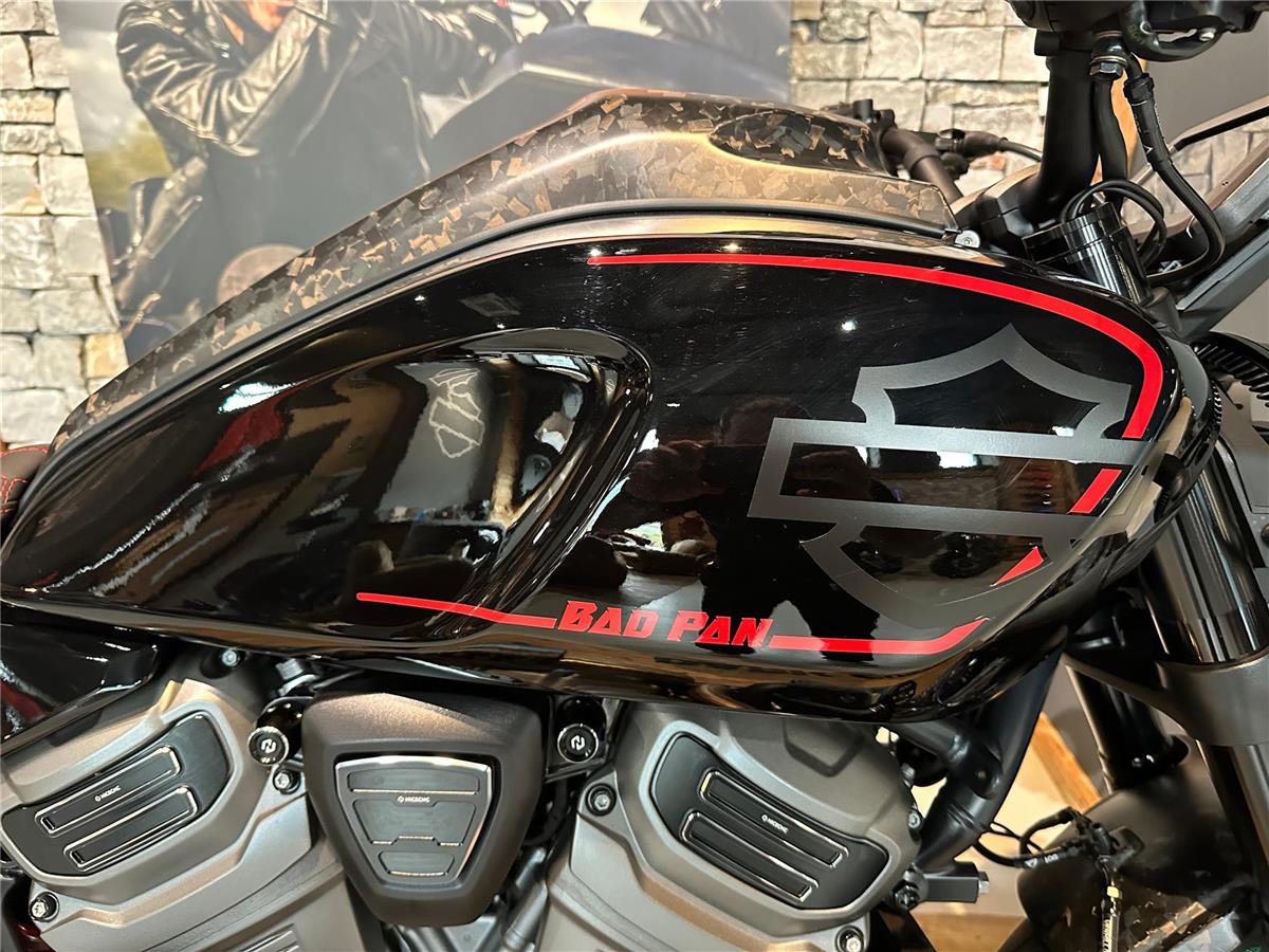 2024 harley-davidson RA Pan America 1250 Special