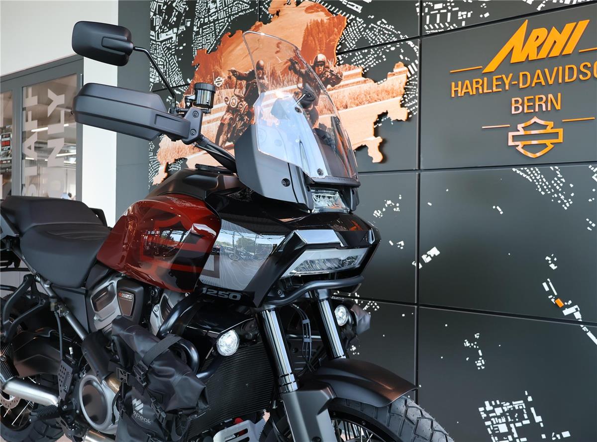 2025 harley-davidson RA Pan America 1250 Special