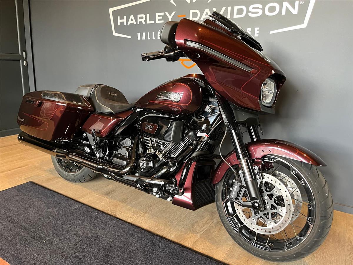 2024 HARLEY-DAVIDSON STREET GLIDE